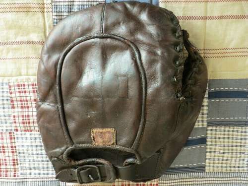 George Sisler Rawlings Back